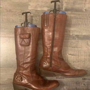 Caterpillar leather UGC size 9 Women’s brown boots